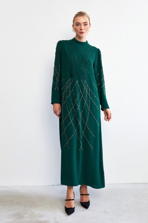 Alora Stone Embroidered Evening Dress - Emerald